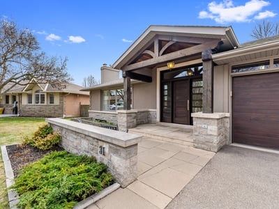 31 Ashwood Crescent, Toronto, ON