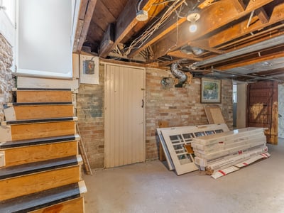 54 Wellington St, Lindsay, ON