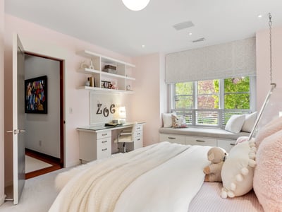 24 Glenview Ave, Toronto, ON