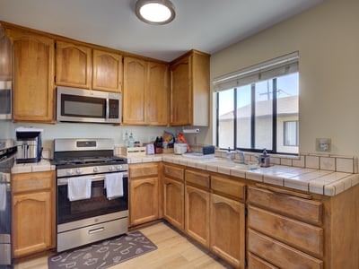 630 E Cook St, Santa Maria, CA