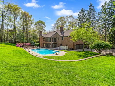 609 Lincoln Road, Bradford Woods, PA