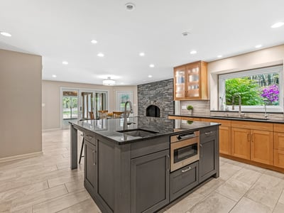 609 Lincoln Road, Bradford Woods, PA