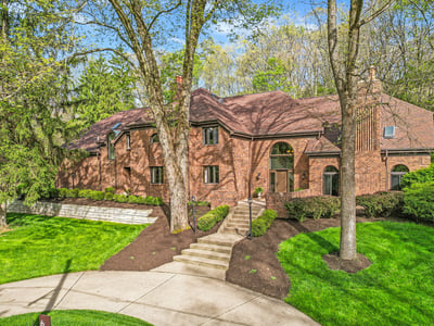 609 Lincoln Road, Bradford Woods, PA