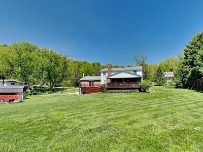 4216 Clendenning Road, Gibsonia, PA