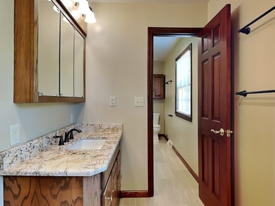 4216 Clendenning Road, Gibsonia, PA