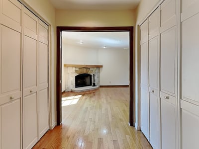 4216 Clendenning Road, Gibsonia, PA