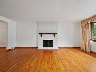 324 Haugh Drive, Pittsburgh, PA