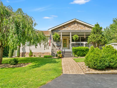 160 Cain Road, Clinton, PA
