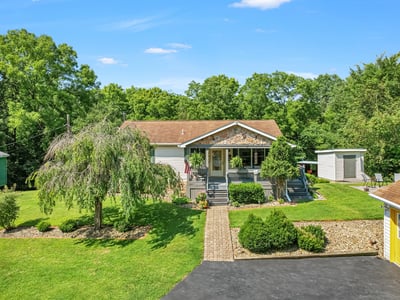 160 Cain Road, Clinton, PA