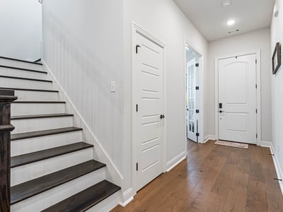 2823 N Whistle Post Dr, Fayetteville, AR