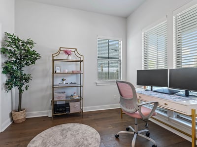 Office/Den/4th Bedroom/ Main Floor