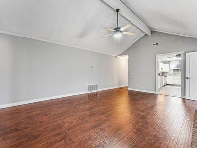 1600 S 26th Pl, Rogers, AR