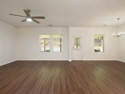 6728 Pierless Avenue, Sugar Hill, GA