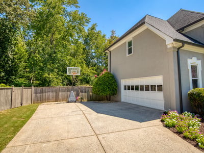 1175 Jennifer Oaks Drive, Alpharetta, GA