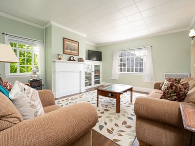 110 South Fairfield Street, Ligonier, PA