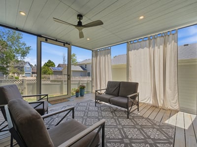 2080 Harmony Park Dr, Denver, CO