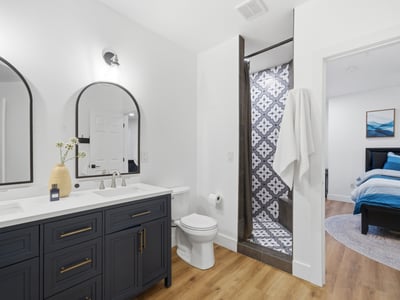 2080 Harmony Park Dr, Denver, CO