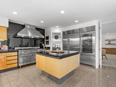 715 Bayside Drive, Newport Beach, CA