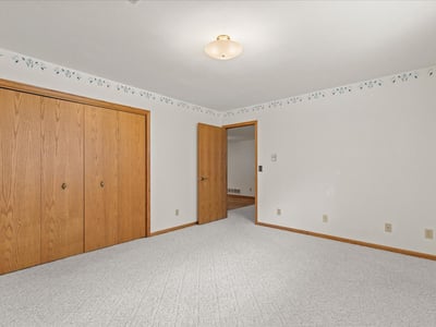 1222 Hidden Fields Dr, West Bend, WI