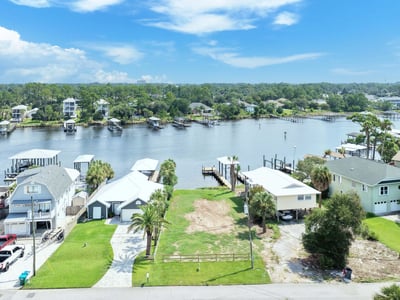 7304 S. Lagoon Drive, PANAMA CITY BEACH, FL