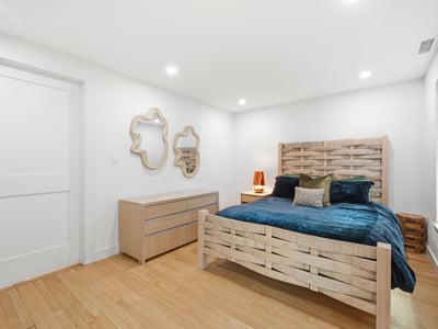 100 Main Street, 2, Charlestown, MA