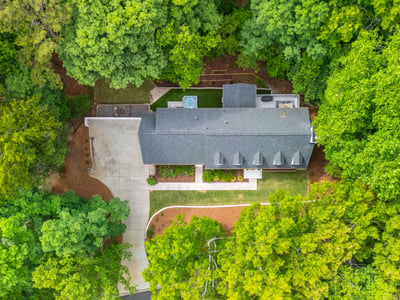 1250 Northcliff Trace, Roswell, GA