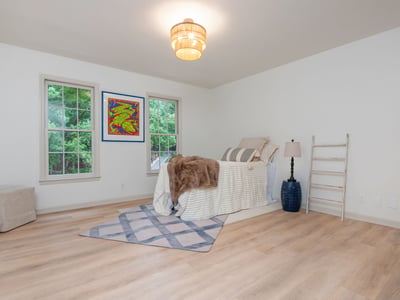 9460 Mistwater Close, Roswell, GA