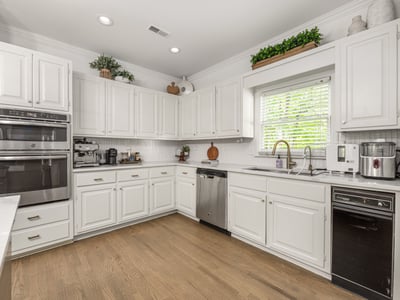 1800 Chestnut Lane, Matthews, NC