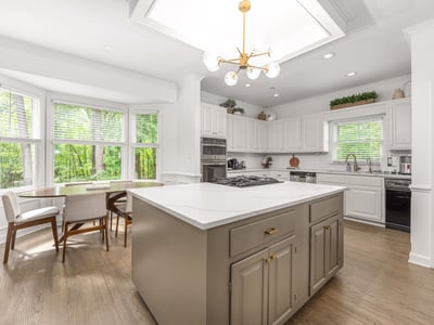 1800 Chestnut Lane, Matthews, NC
