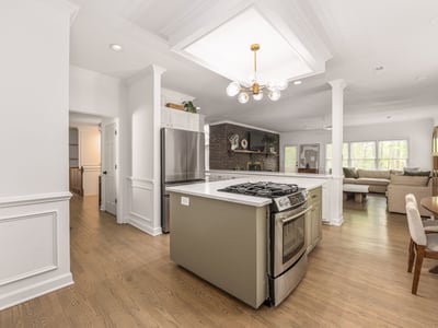 1800 Chestnut Lane, Matthews, NC