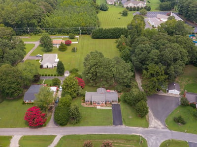 42 Venable Dr, Kilmarnock, VA