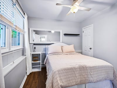 Guest bedroom retreat.