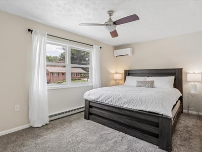 205 S Shenandoah Ave, Front Royal, VA