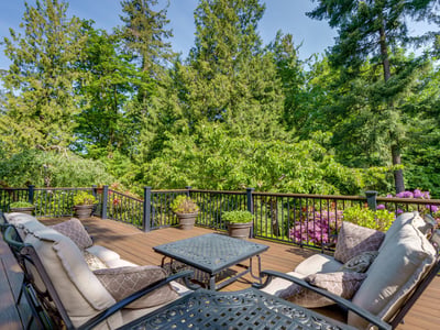 9025 NW Ash St., Portland, OR