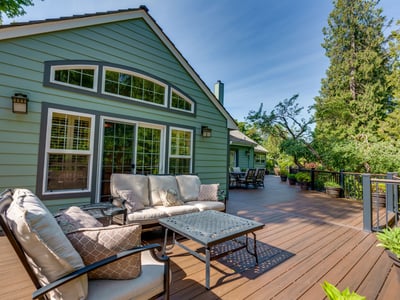 9025 NW Ash St., Portland, OR