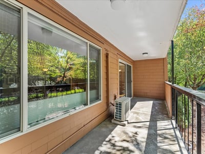 174 Oswego Summit, Lake Oswego, OR