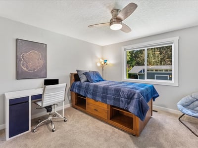 6990 SW Heath Pl, Beaverton, OR