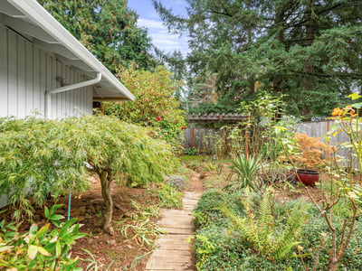 6238 SW McEwan Rd, Lake Oswego, OR
