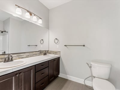 15431 NW Delia Street, Portland, OR