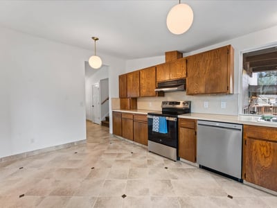 12255 SW 126th Ave, Tigard, OR