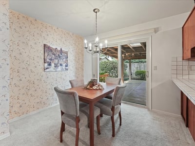 14650 NE Russell Court, Portland, OR