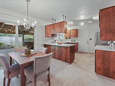 14650 NE Russell Court, Portland, OR