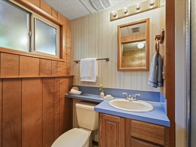 14650 NE Russell Court, Portland, OR