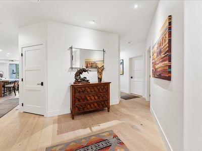 525 SE Marion St, Unit #2, Portland, OR