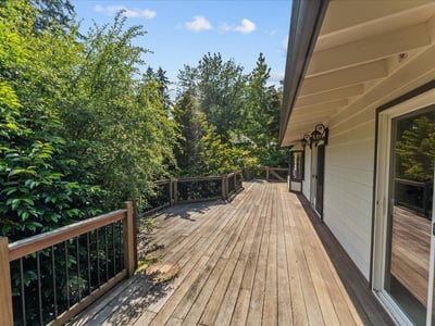 9150 SW Salmon St, Portland, OR