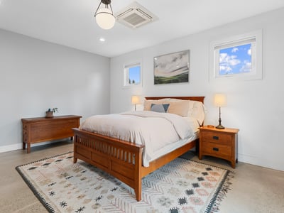 13950 S John Wayne Lane, Mulino, OR