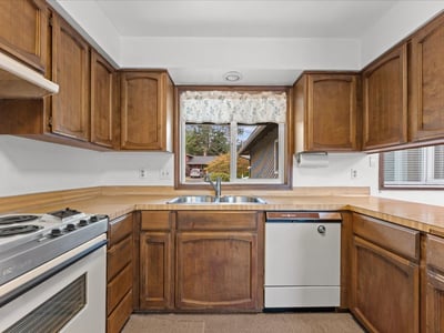 1812 SE 18th Pl, Troutdale, OR