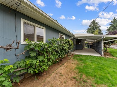 10860 NE Oregon Street, Portland, OR