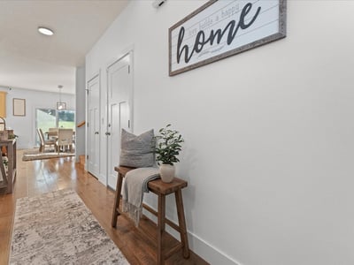 13920 S Lucia Lane, Mulino, OR