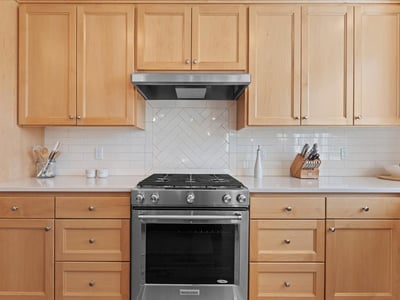 13920 S Lucia Lane, Mulino, OR